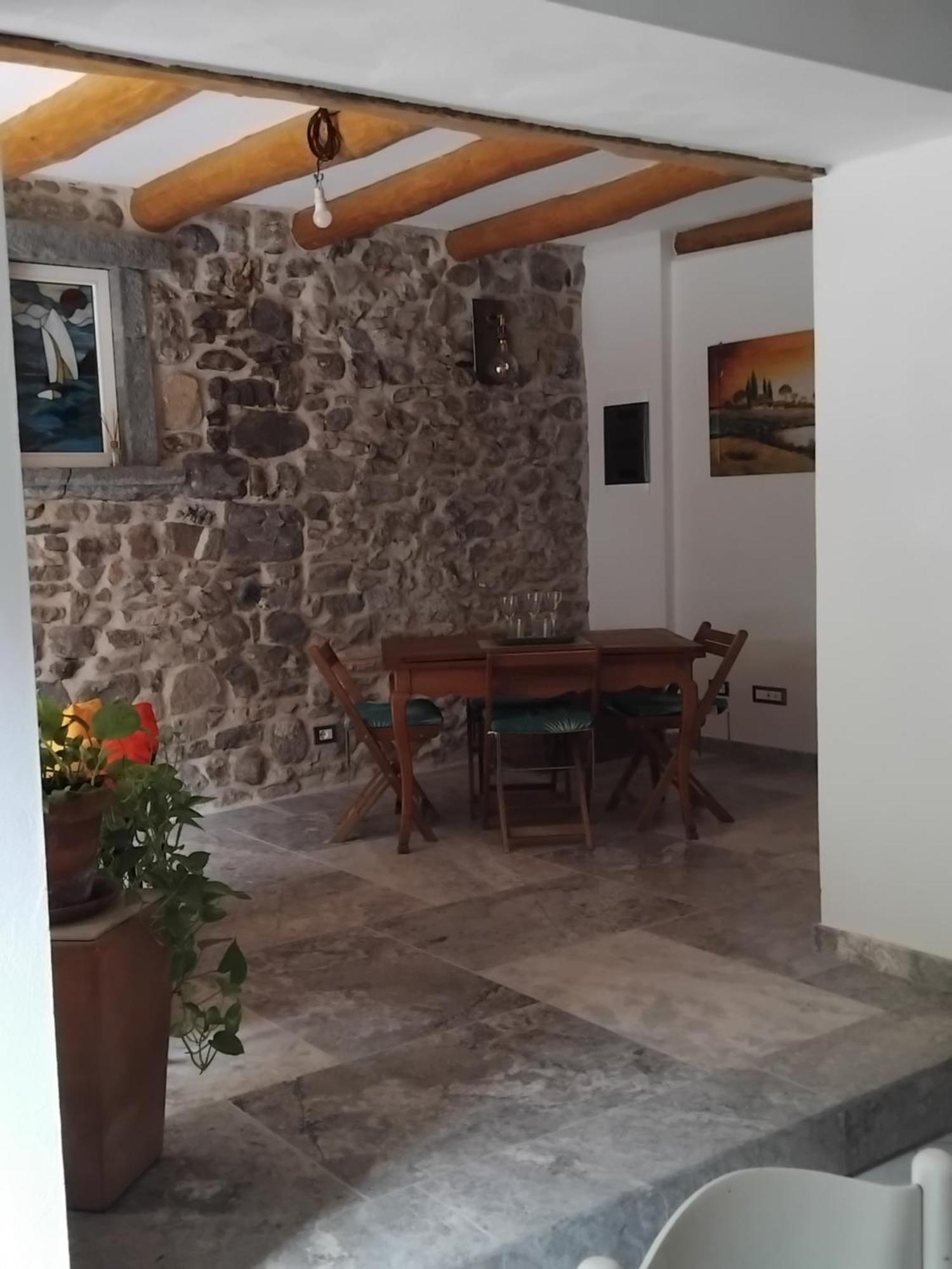 La Medievale 1 Guest House Pignone Ngoại thất bức ảnh